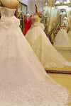 2022 Lujosas y elegantes vestidos de boda del amor con cuentas y apliques