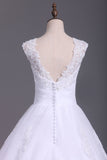 2024 vestidos de novia de una línea espalda abierta de la cucharada de tul con aplicaciones de tejido y los granos