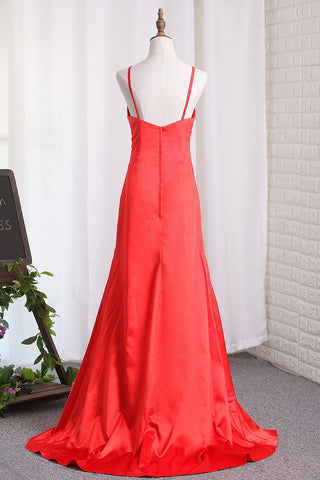 2022 Sexy Slit Red vestidos de noche vaina / columna de satén elástico