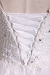2022 cuello alto una línea vestidos de novia de tul con apliques y perlas