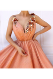 Vestidos de fiesta largos con flores 3D naranjas encantadoras Vestidos de noche baratos con cuello en V de tul