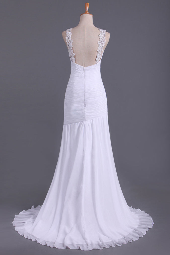 2024 blanco vestidos de baile correas de la sirena / trompeta volantes blusa con cuentas espalda abierta