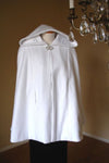 Abrigo de boda de piel sintética blanca glamorosa