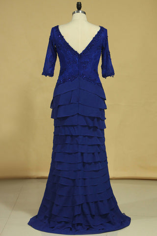 2022 Oscuro Azul real madre de la novia vestidos de gasa con cuello en V con mangas de 3/4 longitud